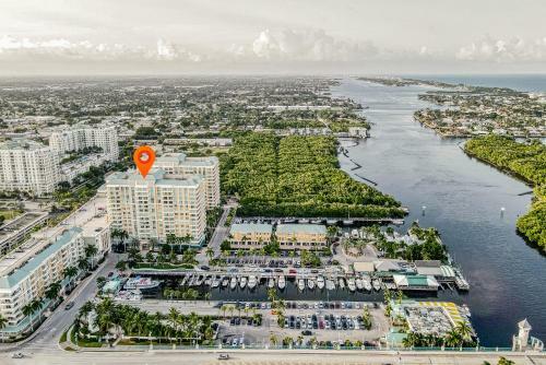 A Slice Of Heaven At Mariner Village
