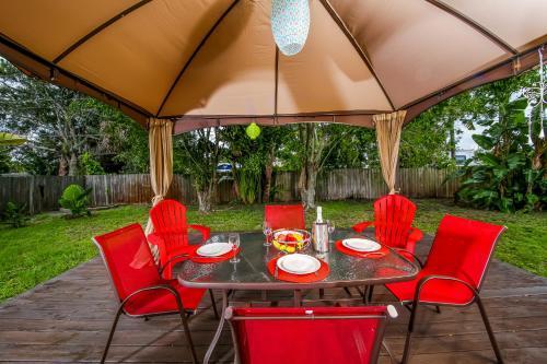 Bradenton Bungalow
