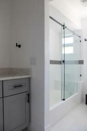 Remodeled 4br Pool Home/img Golf View/near Beaches