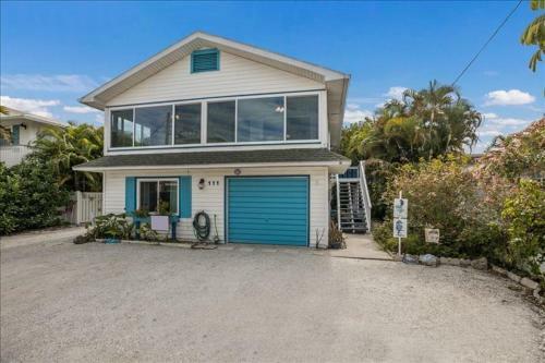 Mermaid Tale Home