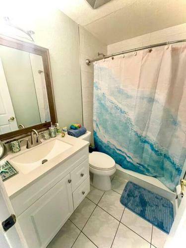 Sparkling 2bed 1bath Beach Home - Unit 214