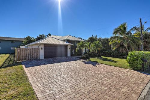 Chic Cocoa Beach Oasis - Steps To Atlantic!