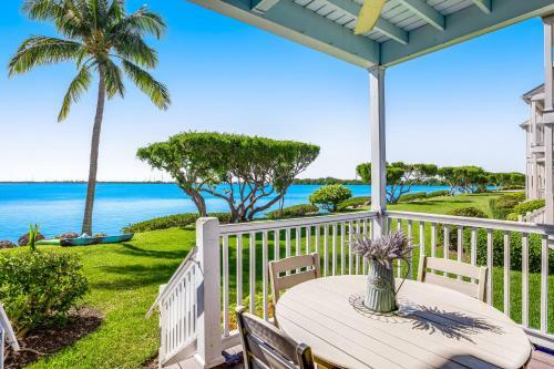 Villa Palm Breeze