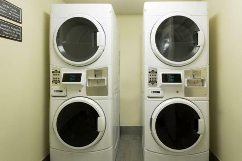 Apartamento Studio Suite King Hotel In Daytona Beach - A Condo