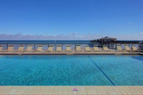 Sunglow Resort Condo Unit 707