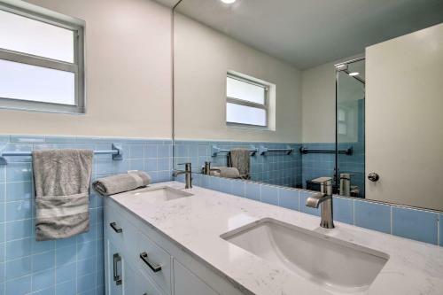 Deerfield Beach Home Near Golfing And Shopping!