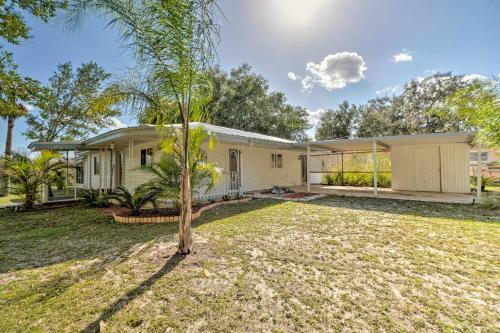 Laurel On The Lakes Escape With Canoe And Grill