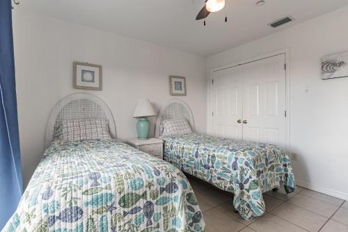 Apartamento Sunset Views + Steps From The Beach Duplex