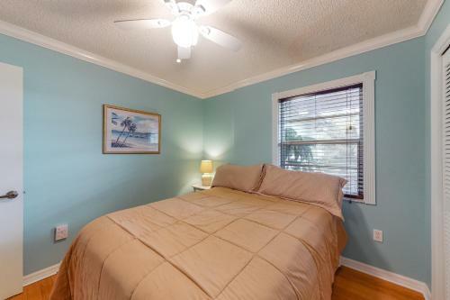 Lemon Bay Retreat