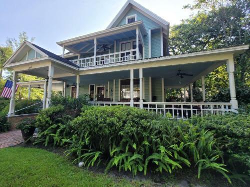 Bed & Breakfast The Camellia Rose Inn - Stardust Room