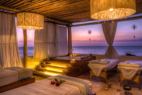 Hotel Dco Suites Lounge & Spa