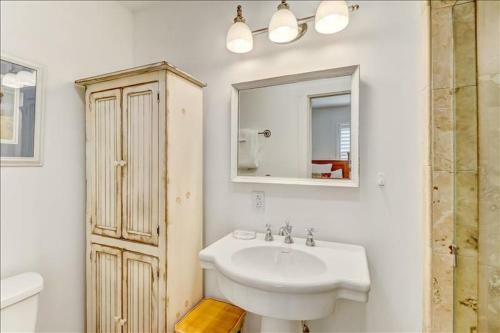 2185 S Fletcher Home
