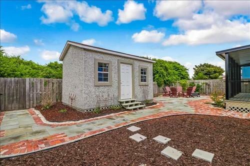 2185 S Fletcher Home