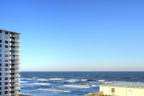 Hotel Ocean View Studio Condo.