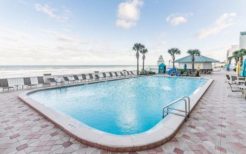 Hotel Ocean View Studio Condo.