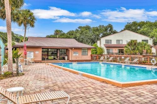 Beachwalk Cozy Condo