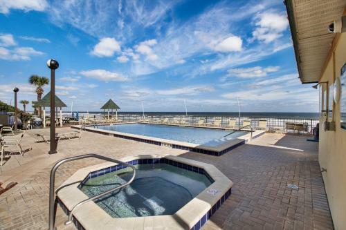 Apartamento Tropical Suites At Sunglow Resort
