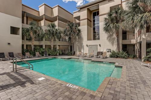 Tennis Villas III