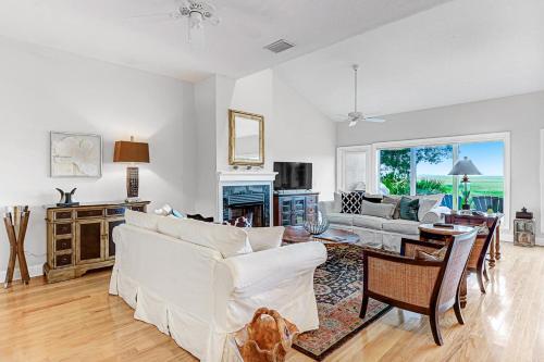 3117 Marsh View