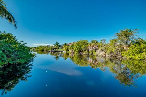 Villa Coral Retreat- Roelens Vacations