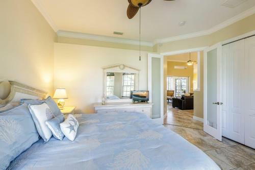 Villa Barefoot - Roelens Vacations - Heated Pool & Spa, Gulf Access, Sleeping Capabilities For 10!