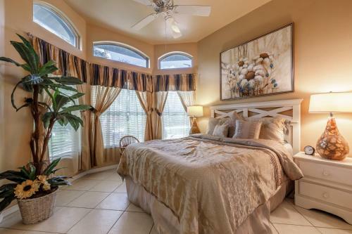 Lakeside At Cat Cay - Cape Coral - Roelens Vacations