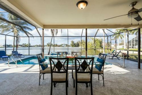 Lake House At The Cape - Roelens Vacations