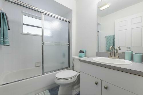 Waterfront Villa With Heated Pool - Villa Wine Down - Roelens Vacations