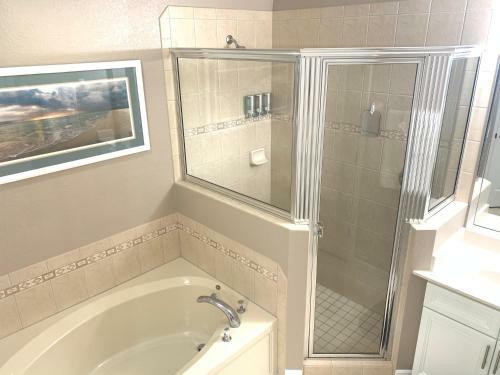 Waterfront Villa ? Multi-enjoyable Activities