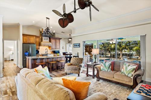 Direct Access Waterfront Villa With Heated Pool & Spa Edgewater Escape Roelens Vacations