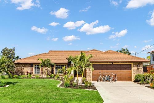 Direct Access Waterfront Villa With Heated Pool & Spa Edgewater Escape Roelens Vacations