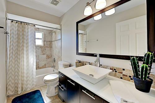 Surfside Oasis