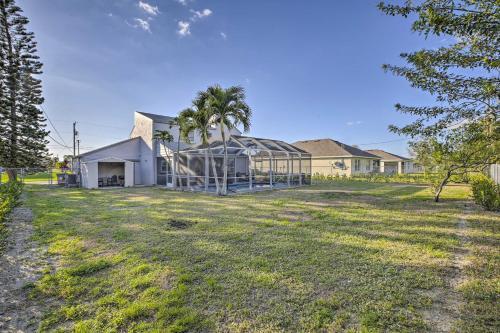 Chic Cape Coral Oasis With Pool About 7 Mi To Beach
