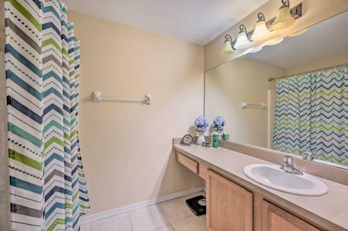 Cape Coral Home With Fenced Yard 11 Mi To Beach