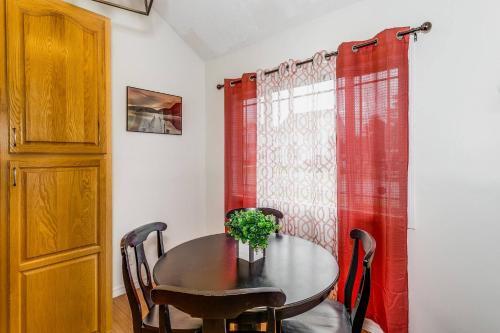 Sea Breeze Cottage