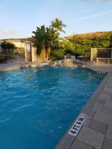 Beach Resort Villa - Beautiful Updated
