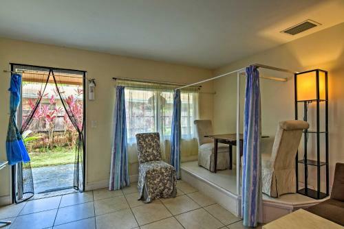 Inviting Family Apartment Less Than 3 Mi From The Coast!