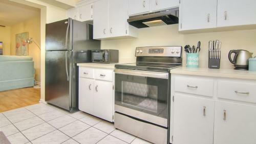 Seashell By Teeming Vacation Rentals