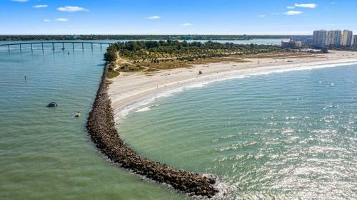 Apartamento Lovely Intercoastal Unit Just Steps From The Beach Wv406