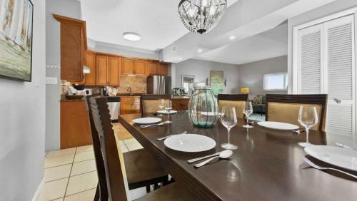 San Remo 304 By Teeming Vacation Rentals