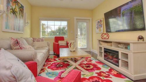 Harbourside By Teeming Vacation Rentals