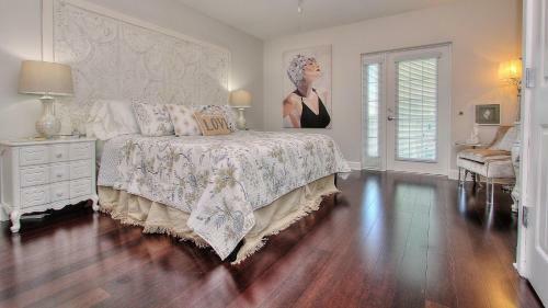 Harbourside By Teeming Vacation Rentals