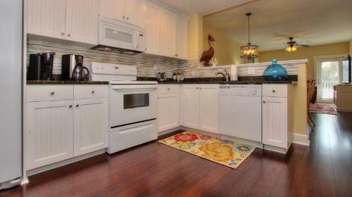 Harbourside By Teeming Vacation Rentals