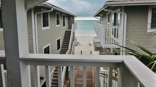 Shore Haven 4a By Teeming Vacation Rentals
