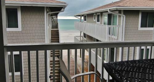 Shore Haven 4a By Teeming Vacation Rentals