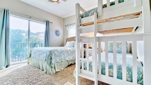 On The Rocks By Teeming Vacation Rentals