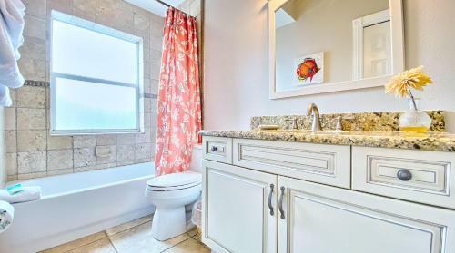 On The Rocks By Teeming Vacation Rentals
