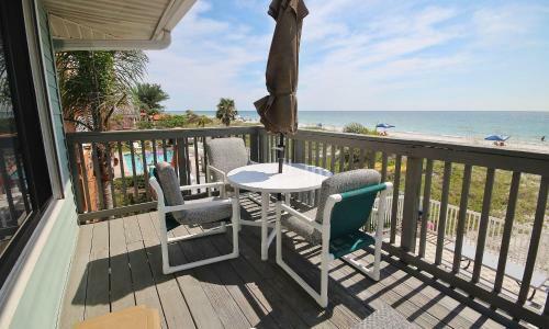 Lemar By Teeming Vacation Rentals