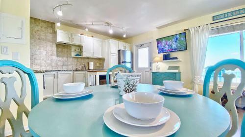 Lemar By Teeming Vacation Rentals