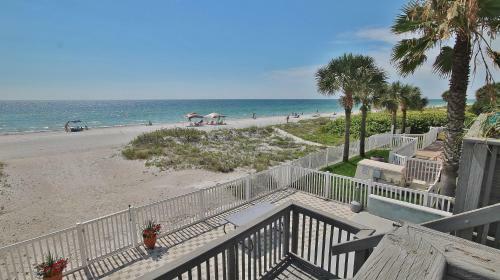 Lemar By Teeming Vacation Rentals